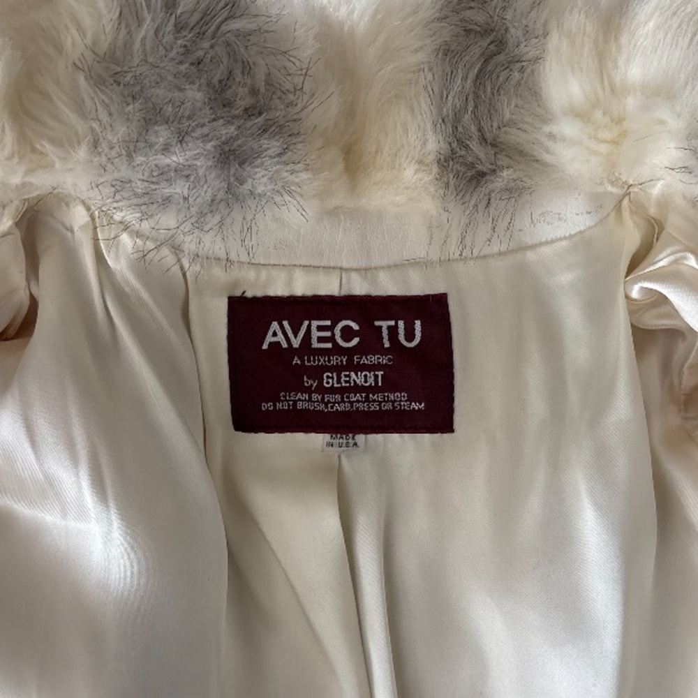 Vintage AVEC TU 1970s white Faux chinchilla Fur long coat - Picture 4 of 5